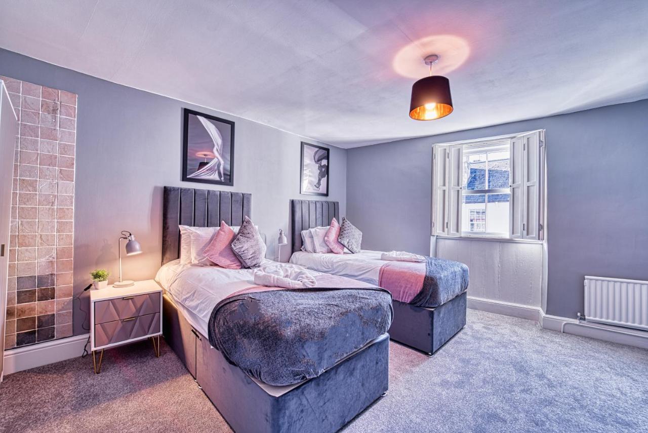 The Stylish Gem Of Bath - Football Table - Sleeps 10 Luaran gambar