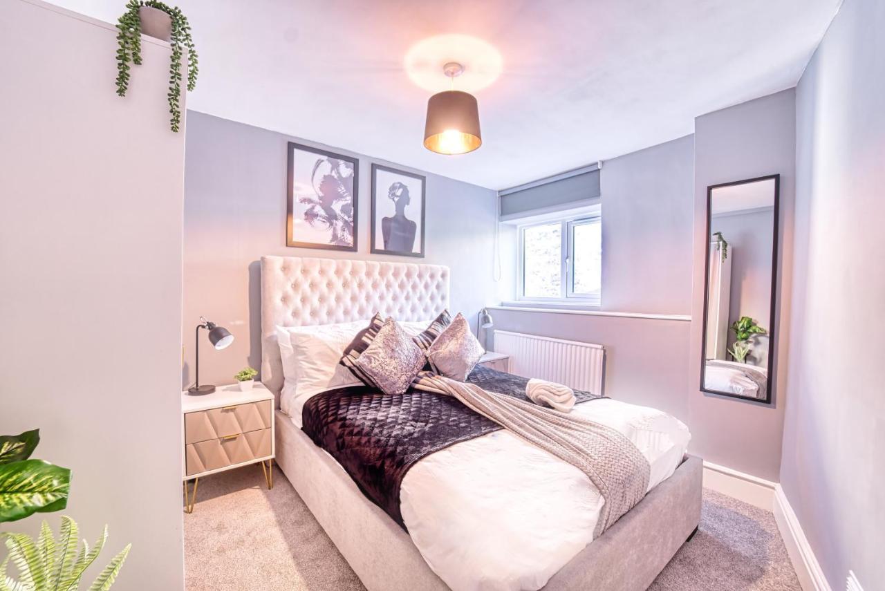 The Stylish Gem Of Bath - Football Table - Sleeps 10 Luaran gambar