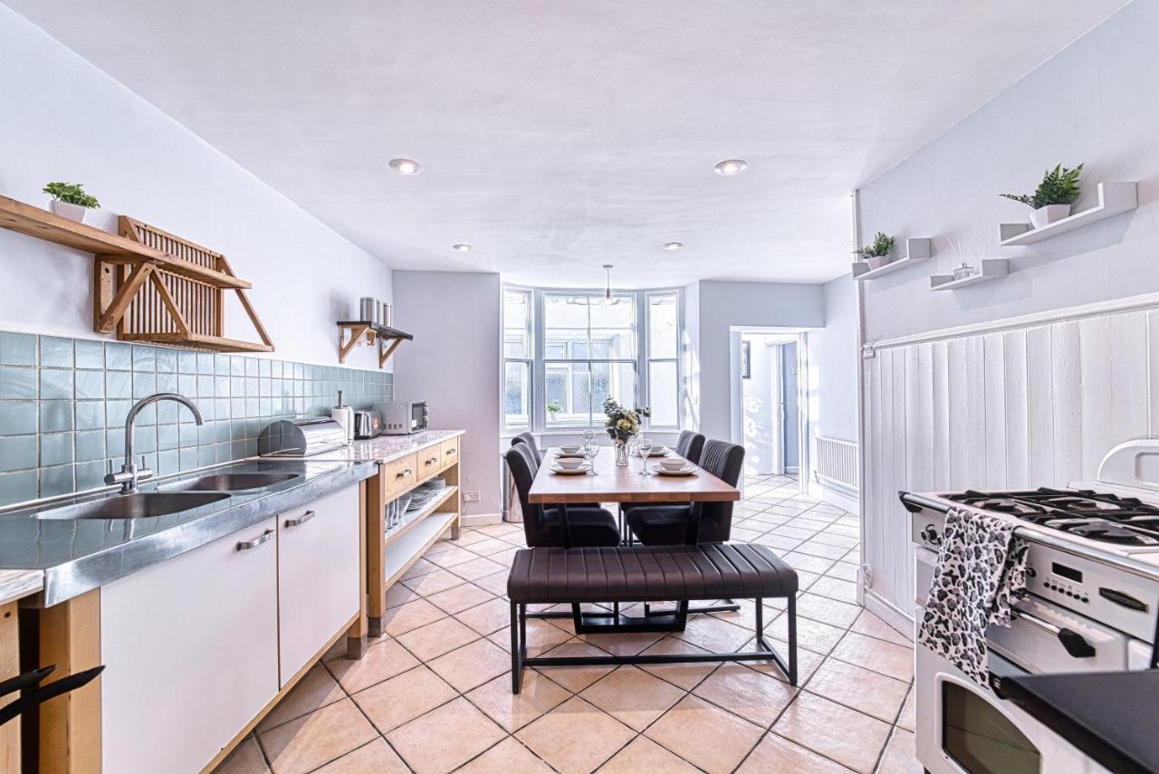 The Stylish Gem Of Bath - Football Table - Sleeps 10 Luaran gambar